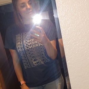 Meet your Posher, Courtney